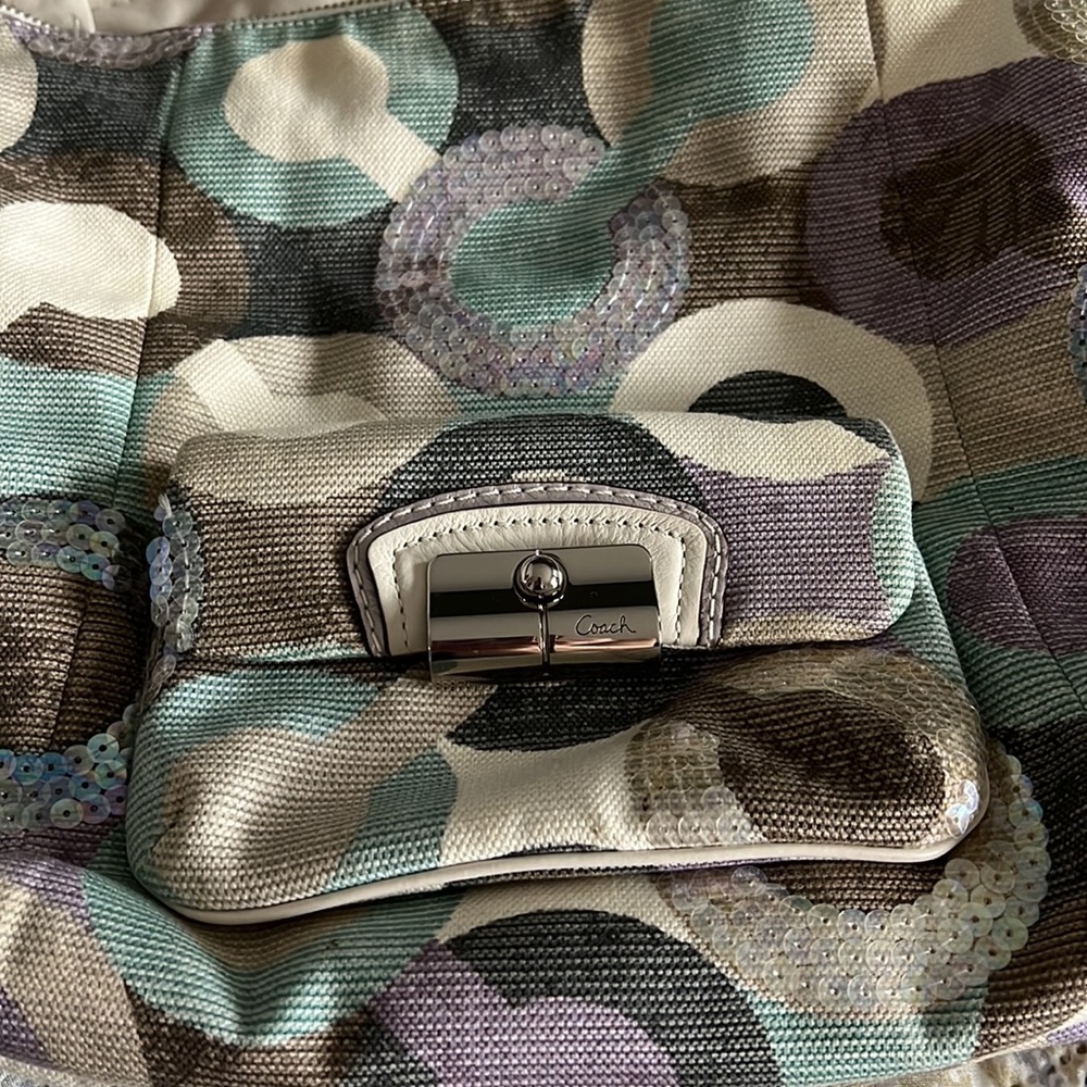 COACH KRISTIN SEQUIN OP ART SHOULDER BAG #14860 - Picture 4 of 7